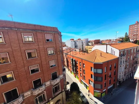 Pis de 110 m² a Valladolid