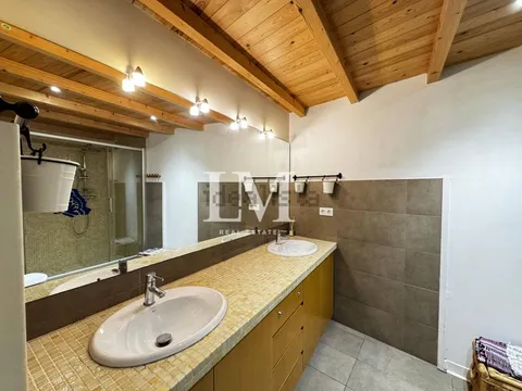 Wohnung 122 m² in Barcelona