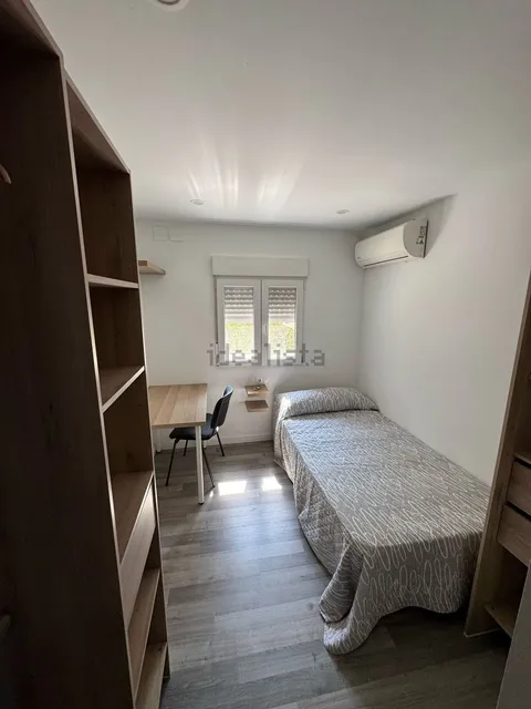 Habitació de lloguer, Dos Hermanas
