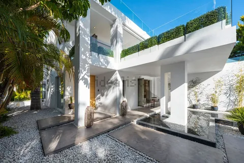 Haus 442 m² in Marbella