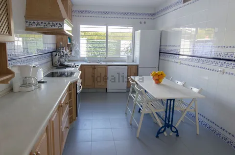 Habitació de lloguer, Espartinas