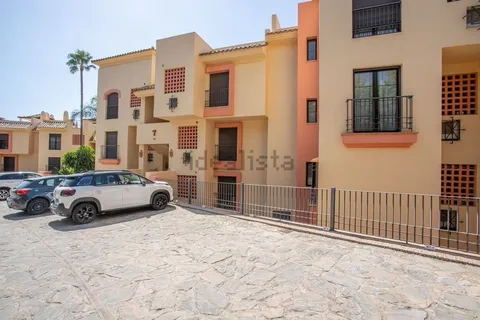 Wohnung 100 m² in Benahavís