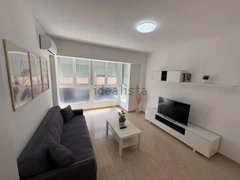 Habitació de lloguer, Girona (2/5)