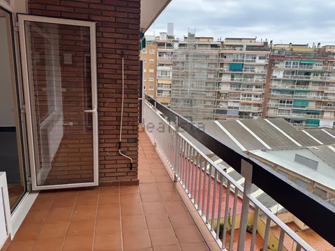 Wohnung 96 m² in Barcelona