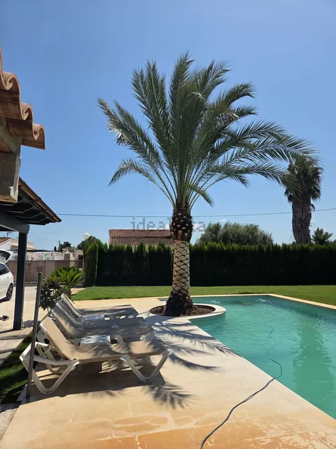 Casa 230 m² a Oliva (2/5)