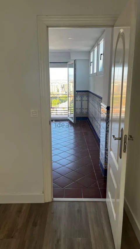 Apartamento 94 m² em Granada