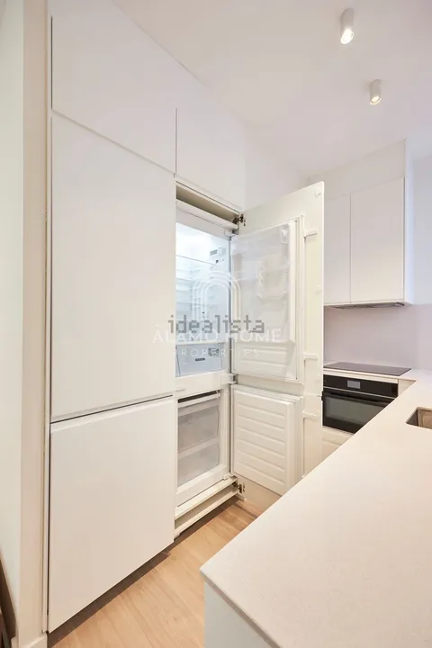 Wohnung 73 m² in Madrid