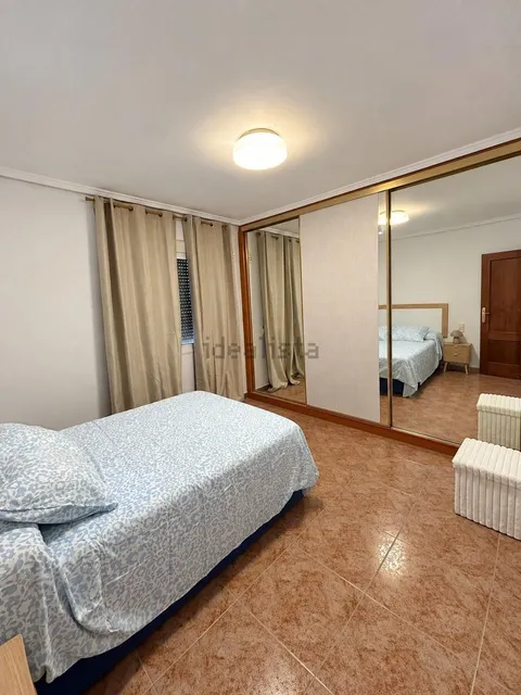 Pis de 75 m² a València