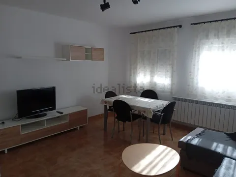 Casa 81 m² a Montalbán (2/10)