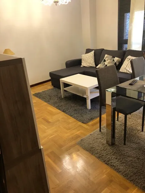 Flat 61 m² in Avilés (2/10)