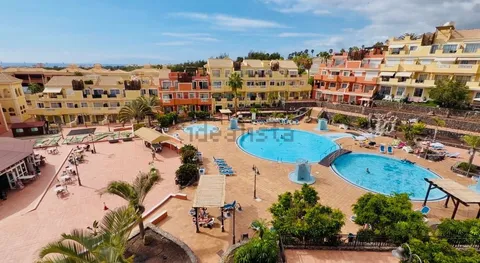 Flat 110 m² in Arona