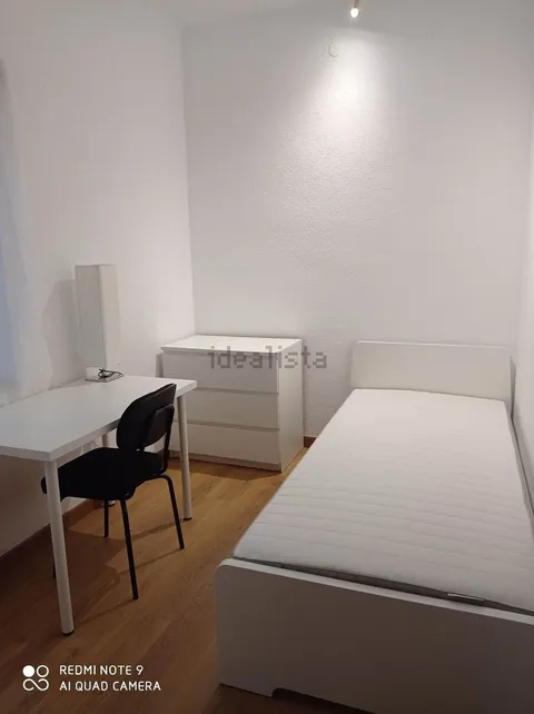 Habitació de lloguer, Barcelona (4/7)