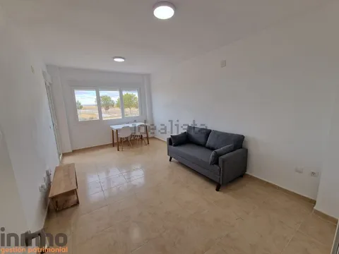 Pis de 61 m² a Fuensalida (2/13)