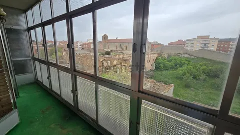 Pis de 92 m² a Àvila