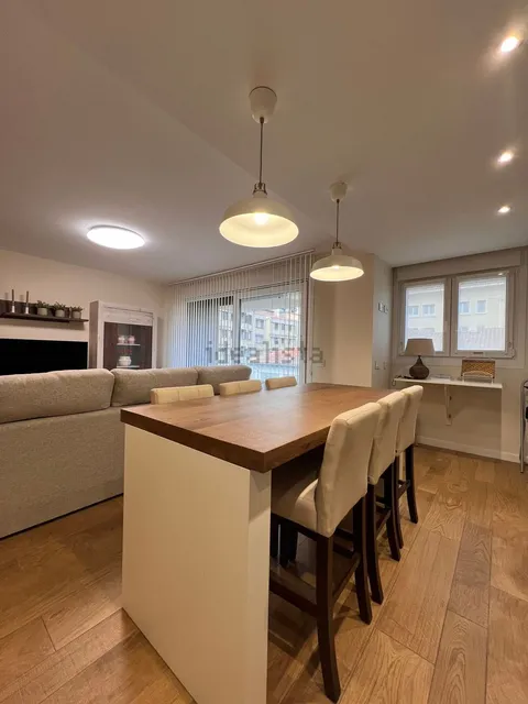 Pis de 114 m² a Pamplona