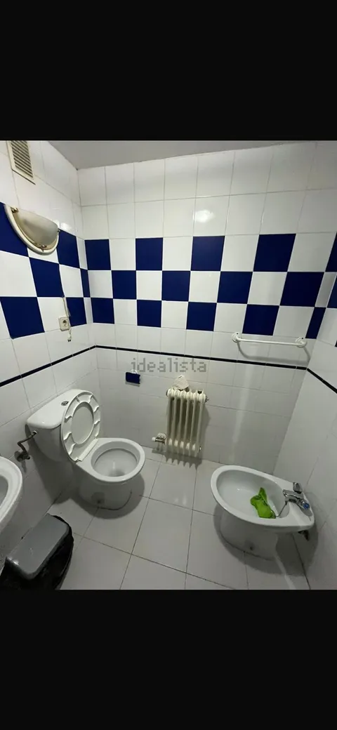Piso de 100 m² en Granada