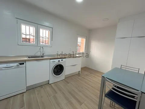 Flat 72 m² in Zaragoza