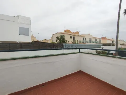 Maison 68 m² à San Bartolomé de Tirajana