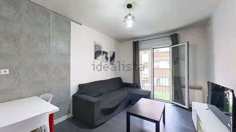 Квартира 82 м² у Pamplona / Iruña