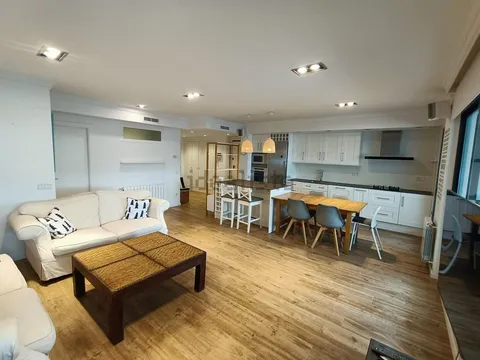 Pis de 127 m² a València