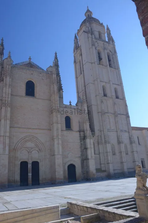 Pis de 85 m² a Segovia