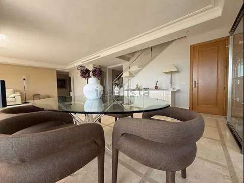 Wohnung 196 m² in Estepona