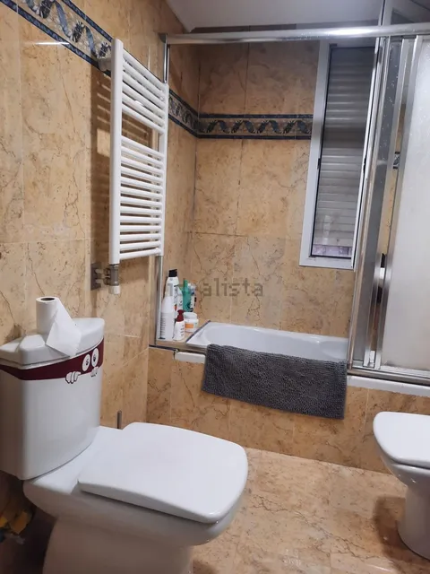 Habitació de lloguer, Osca