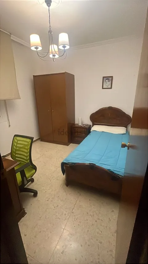 Chambre à louer, Badajoz