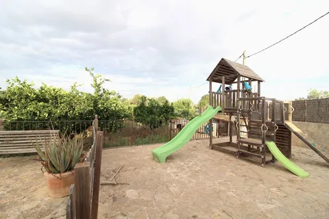 Будинок 300 м² у Algaida