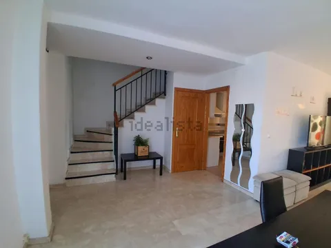 Casa de 181 m² a La Zubia