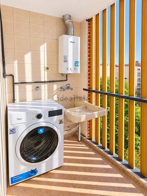 Wohnung 102 m² in Valencia