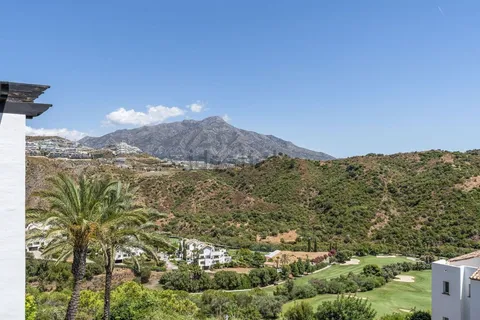 Wohnung 249 m² in Benahavís