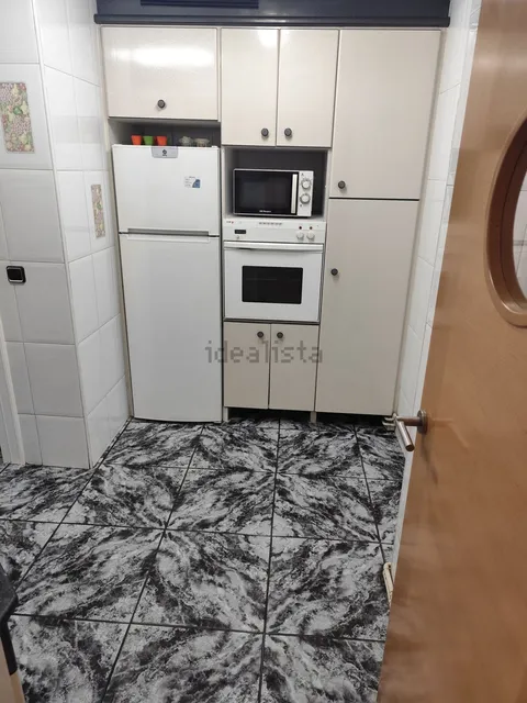 Habitació de lloguer, Badalona (2/11)