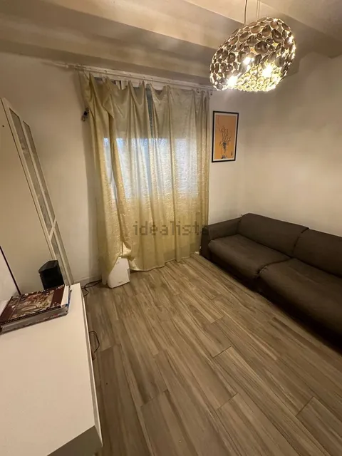 Habitació de lloguer, Vilanova i la Geltrú (2/8)