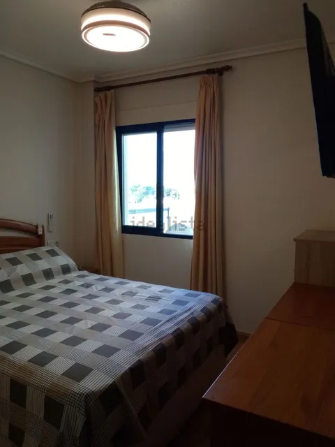 Habitació de lloguer, Oriola