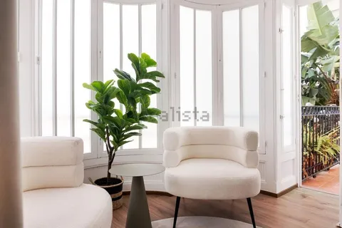 Wohnung 171 m² in Valencia