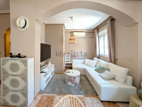 Casa de 80 m² a Oriola