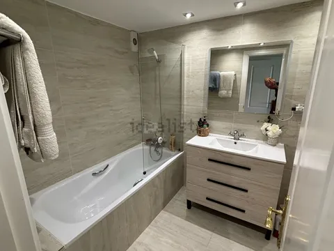 Habitació de lloguer, Estepona