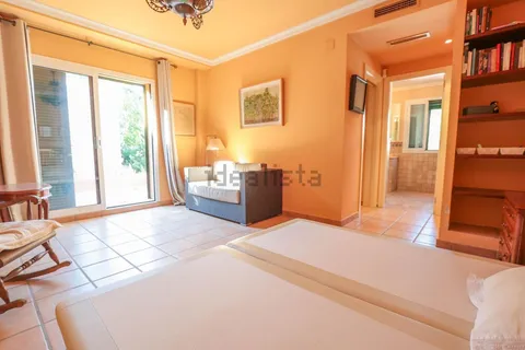 Casa de 268 m² en Rocafort