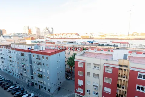 Pis de 104 m² a València