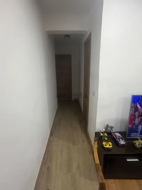 Chambre à louer, Madrid (4/10)