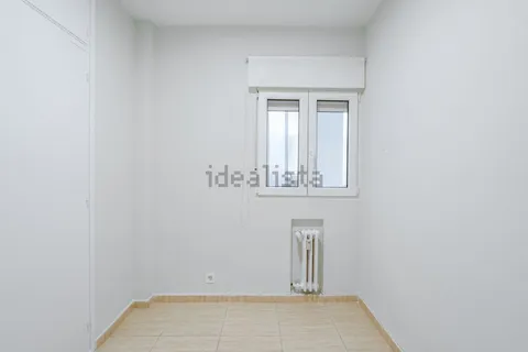 Habitació de lloguer, Madrid (2/6)