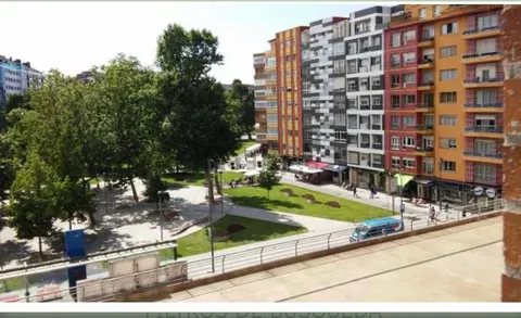 Pis de 66 m² a Avilés