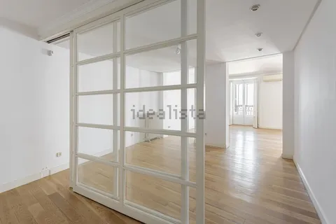 Wohnung 140 m² in Madrid