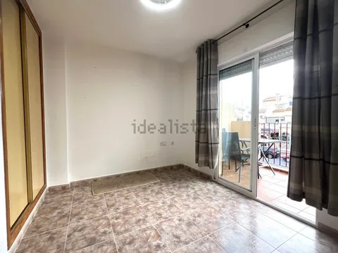 Casa de 100 m² a Oriola