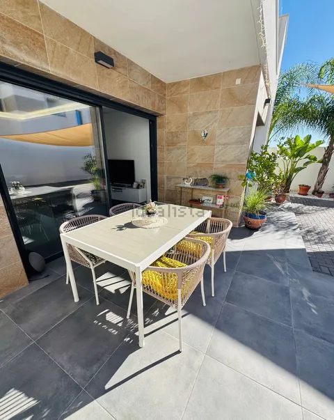 Casa 400 m² a Los Montesinos (4/19)