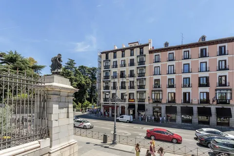 Wohnung 140 m² in Madrid