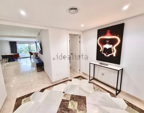 Pis de 130 m² a Estepona