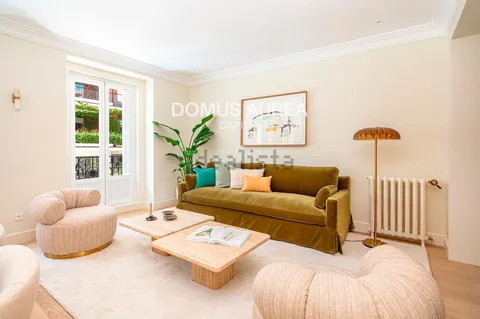 Apartamento 243 m² em Madrid