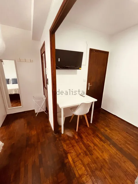 Habitación en alquiler, Lugo (2/9)